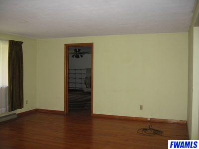 9009 Winchester Road Fort Wayne, IN 46819 - Photo 3 of 20