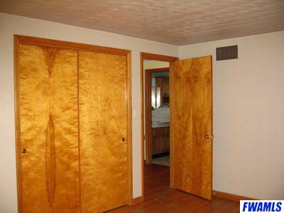 9009 Winchester Road Fort Wayne, IN 46819 - Photo 8 of 20