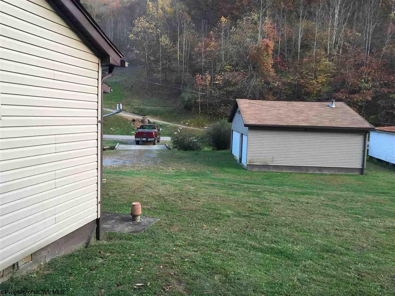 489 2 Lick Road Sutton, WV 26601 - Photo 3 of 20 Gallery Image 3
