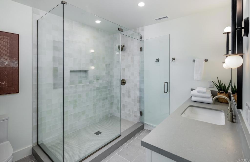 824 Conestoga Court Encinitas, CA 92024 - Photo 24 of 38 Bath