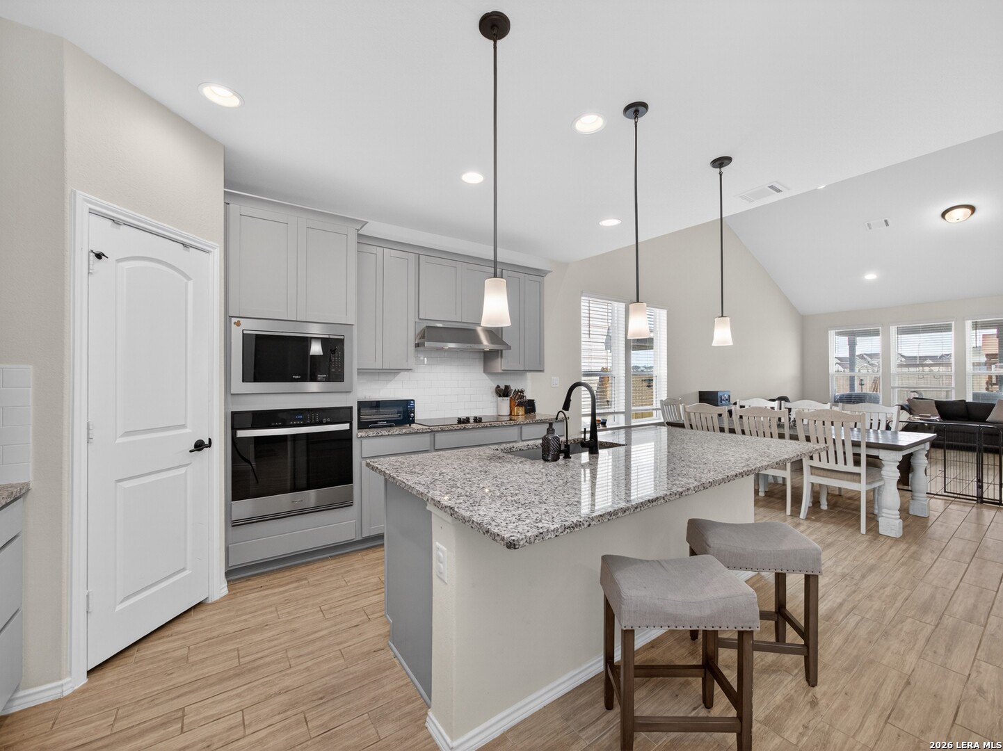 4035 Wild Bloom Road Seguin, TX 78155 - Photo 9 of 40