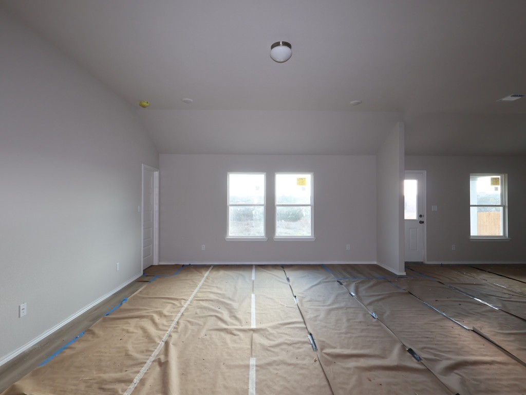 20001 Schatz Way Manor, TX 78653 - Photo 4 of 23