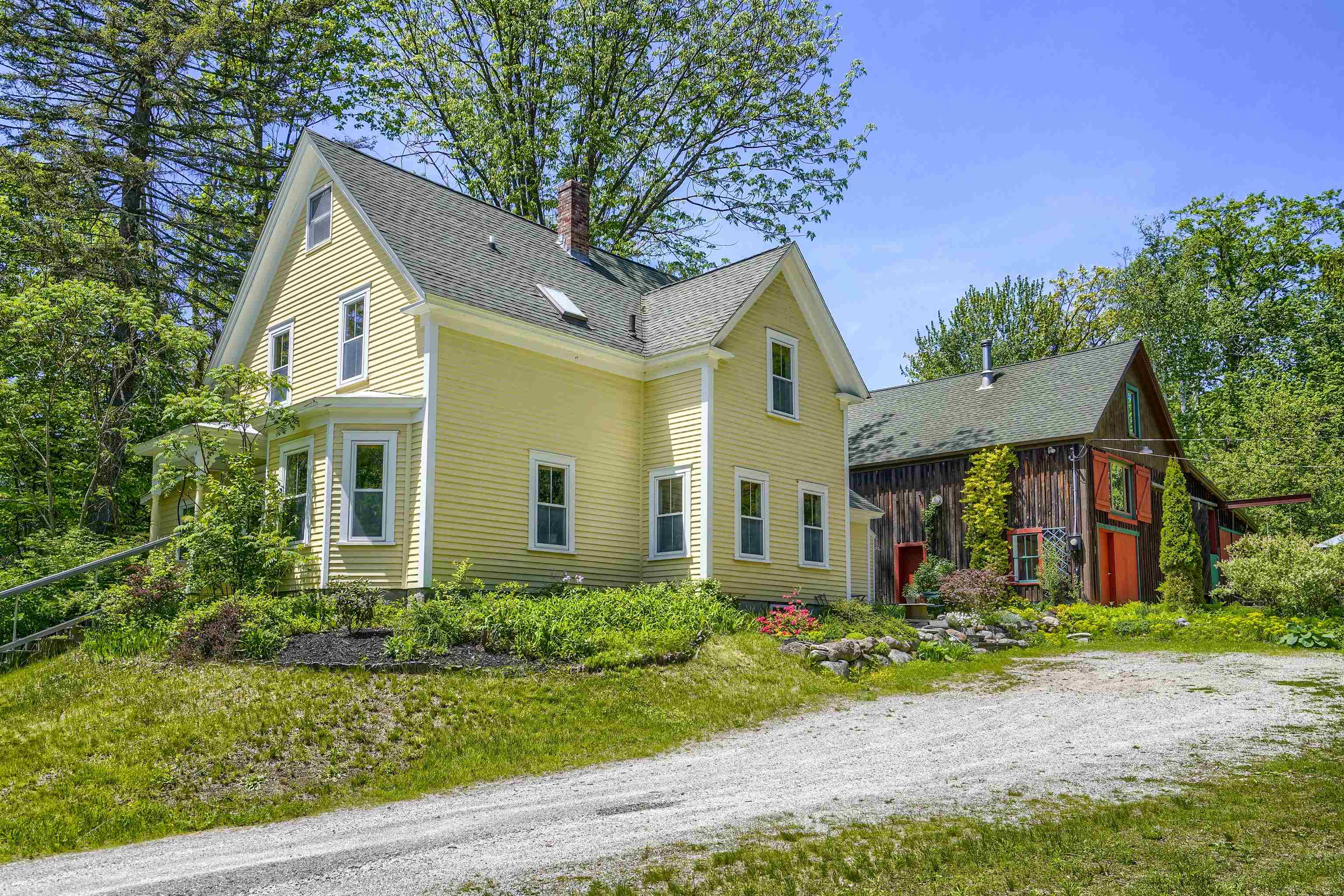 125 Burns Hill Road Wilton, NH 03086 - Photo 1 of 40 Gallery Image 1
