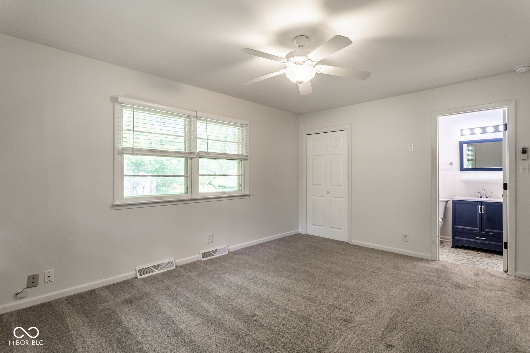 9514 Haverstick Road Indianapolis, IN 46240 - Photo 17 of 28