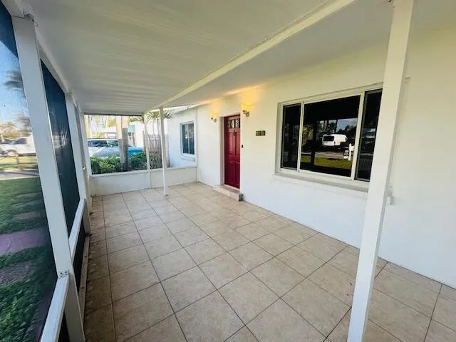 $2,995 | 640 Oak Street, Boynton Beach, FL 33435