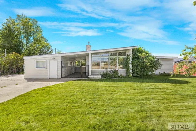 $475,000 | 370 North State Street, Shelley, ID 83274