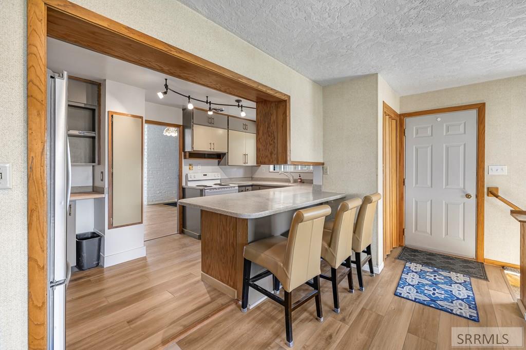 370 North State Street Shelley, ID 83274 - Photo 12 of 66 Dining