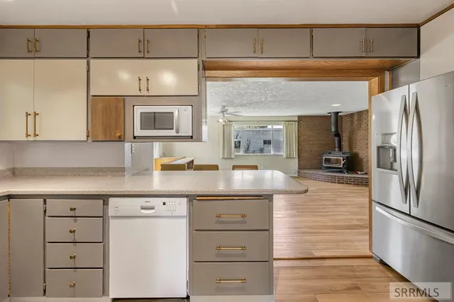 $475,000 | 370 North State Street, Shelley, ID 83274