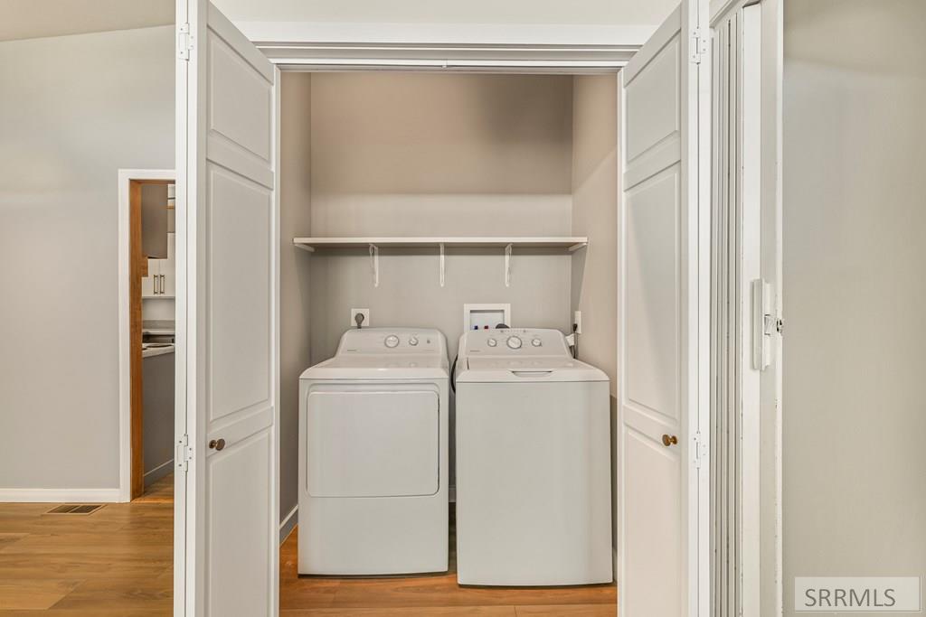 370 North State Street Shelley, ID 83274 - Photo 24 of 66 Laundry