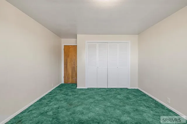 $475,000 | 370 North State Street, Shelley, ID 83274