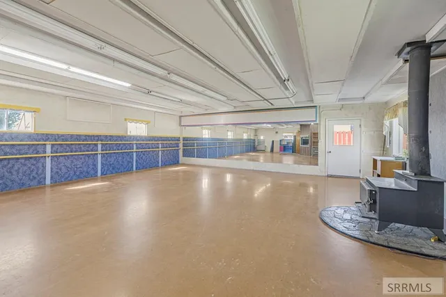 $475,000 | 370 North State Street, Shelley, ID 83274