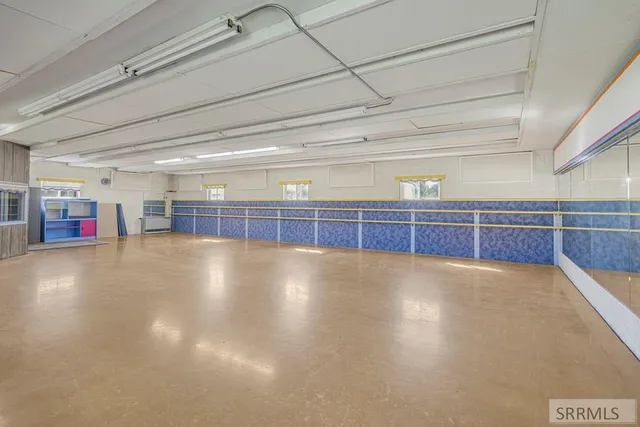 $475,000 | 370 North State Street, Shelley, ID 83274