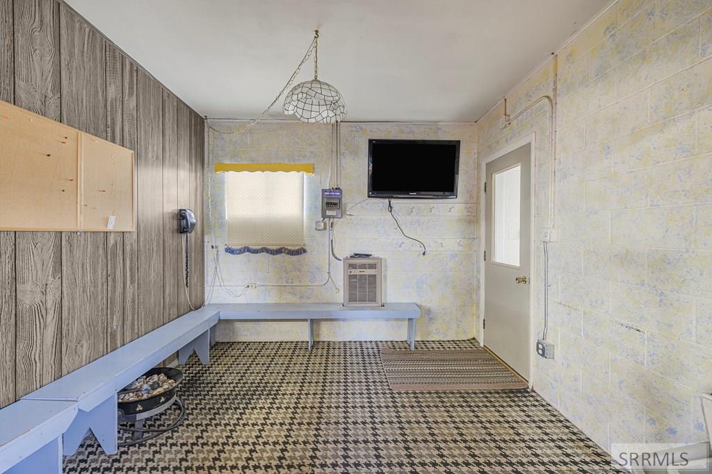 370 North State Street Shelley, ID 83274 - Photo 57 of 66 Workshop