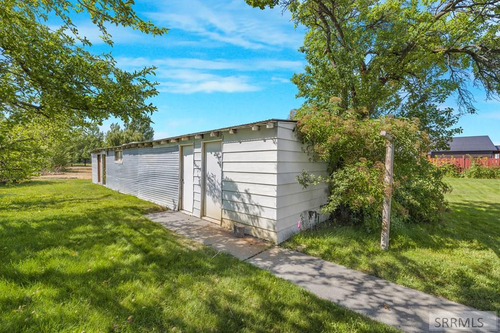 370 North State Street Shelley, ID 83274 - Photo 62 of 66 Shop Exterior