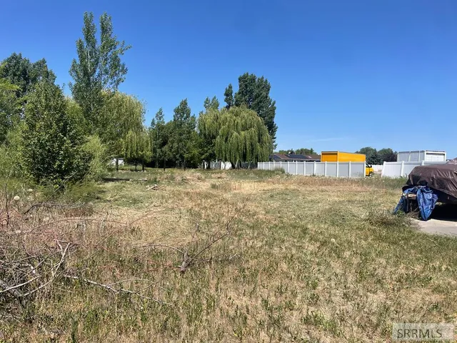 $475,000 | 370 North State Street, Shelley, ID 83274