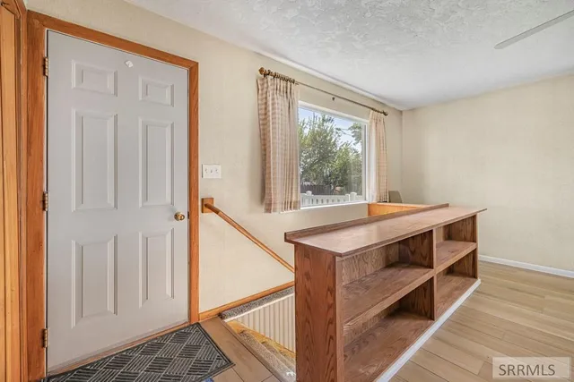 $475,000 | 370 North State Street, Shelley, ID 83274