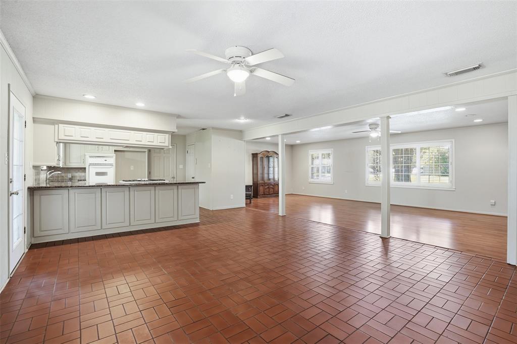 1119 Trace Road Cleburne, TX 76033 - Photo 9 of 29