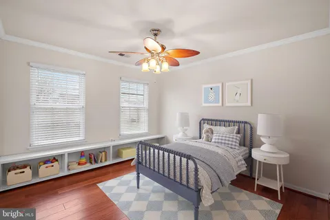 $870,000 | 917 Towering Oak Court, Purcellville, VA 20132