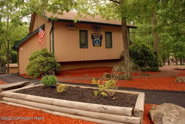 a view of city street