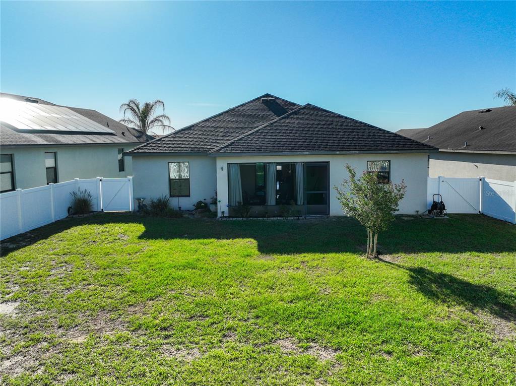 817 Laurel View Way Groveland, FL 34736 - Photo 11 of 55