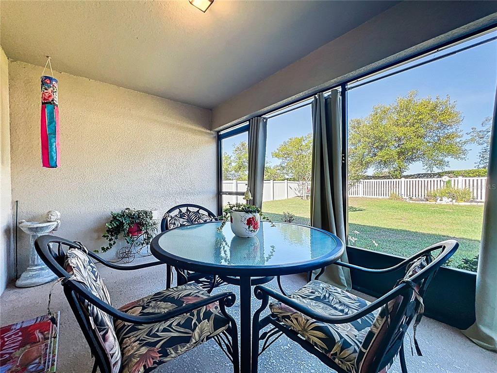 817 Laurel View Way Groveland, FL 34736 - Photo 16 of 55