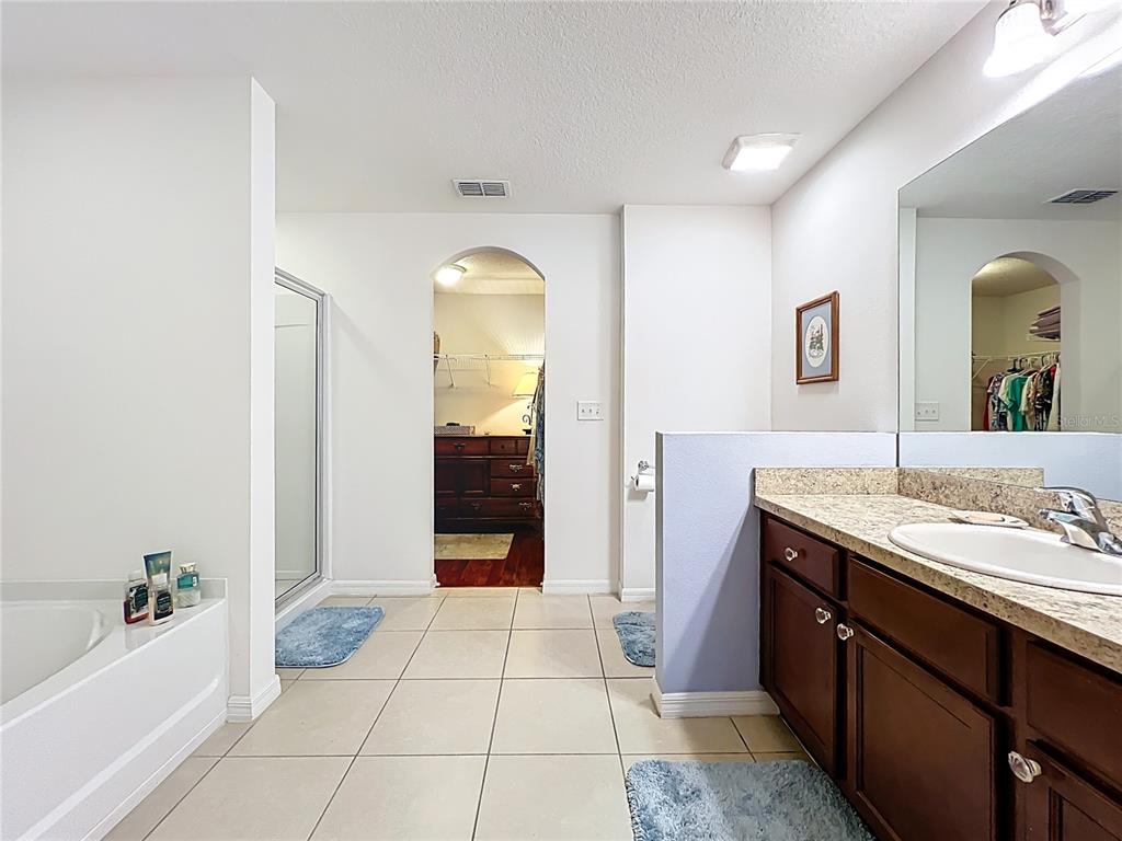 817 Laurel View Way Groveland, FL 34736 - Photo 27 of 55