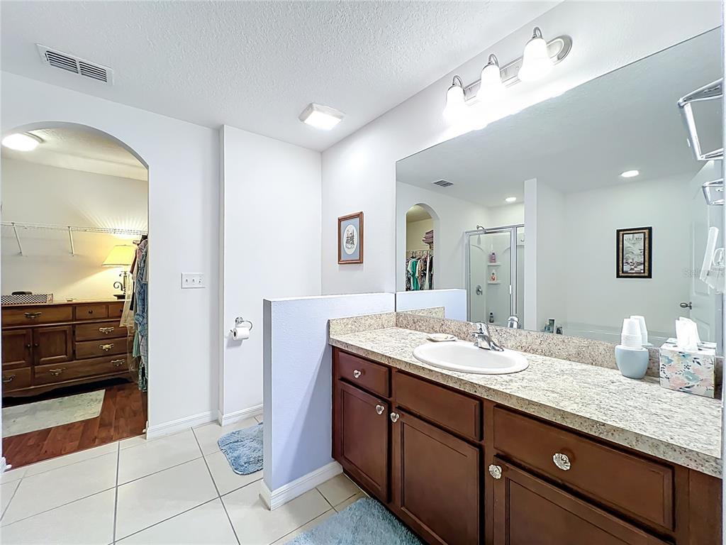 817 Laurel View Way Groveland, FL 34736 - Photo 30 of 55