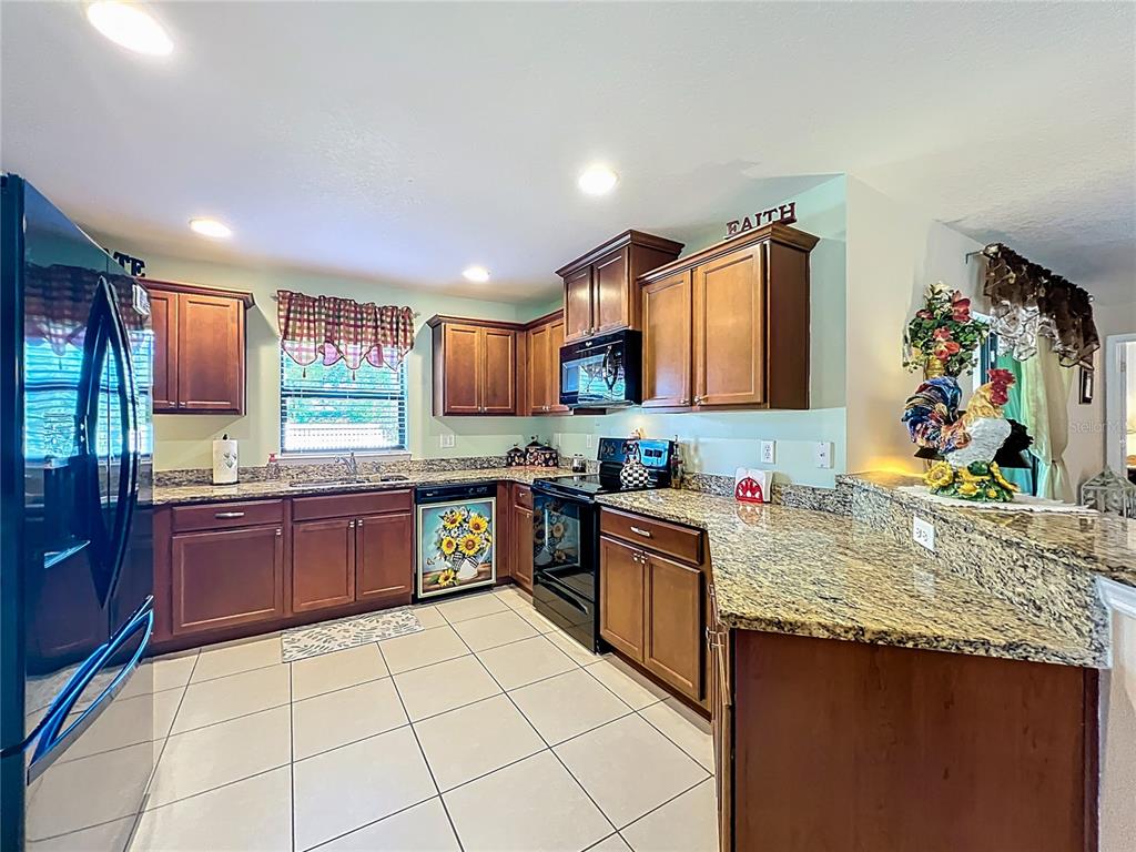 817 Laurel View Way Groveland, FL 34736 - Photo 45 of 55