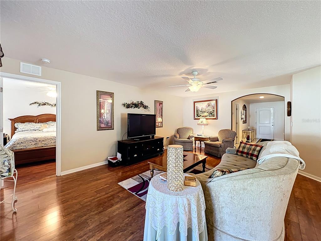 817 Laurel View Way Groveland, FL 34736 - Photo 49 of 55