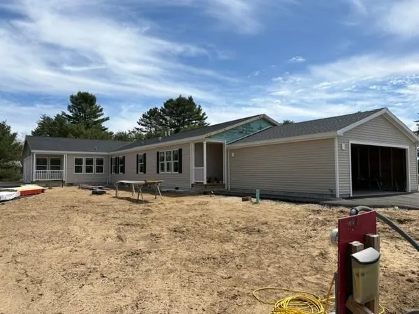 $308,900 | 18 B Wildflower Lane, Unit 2089782, Plymouth, NH 03264