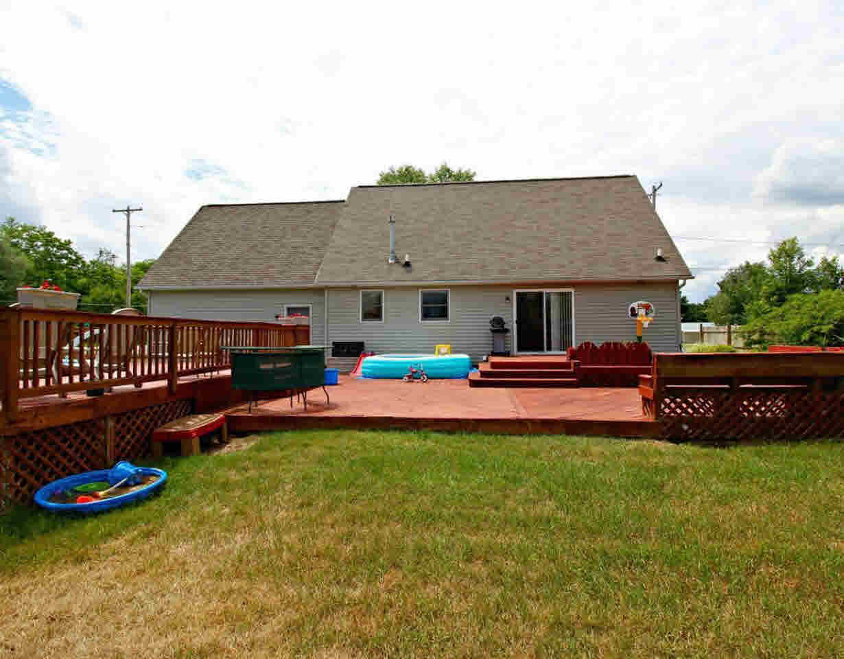 8010 Morrish Road Flushing, MI 48433 - Photo 10 of 22 21311674-9.JPG