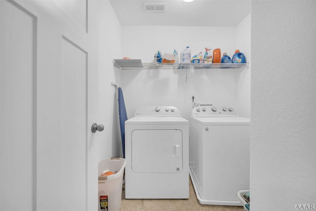 109 Elrod Road Moyock, NC 27958 - Photo 37 of 46 Laundry room