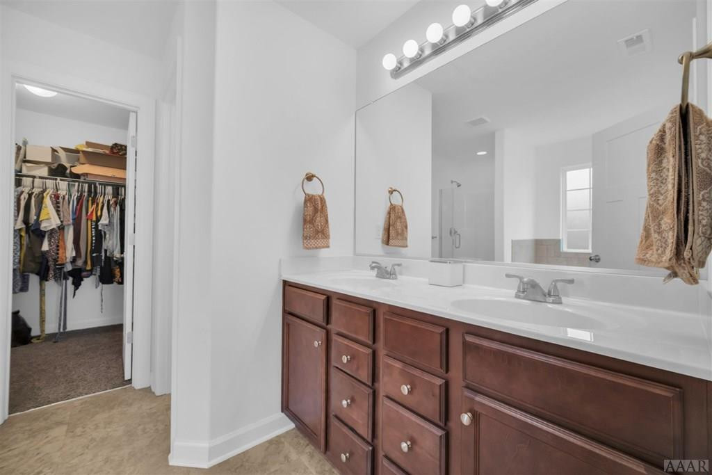 109 Elrod Road Moyock, NC 27958 - Photo 41 of 46 Master bathroom