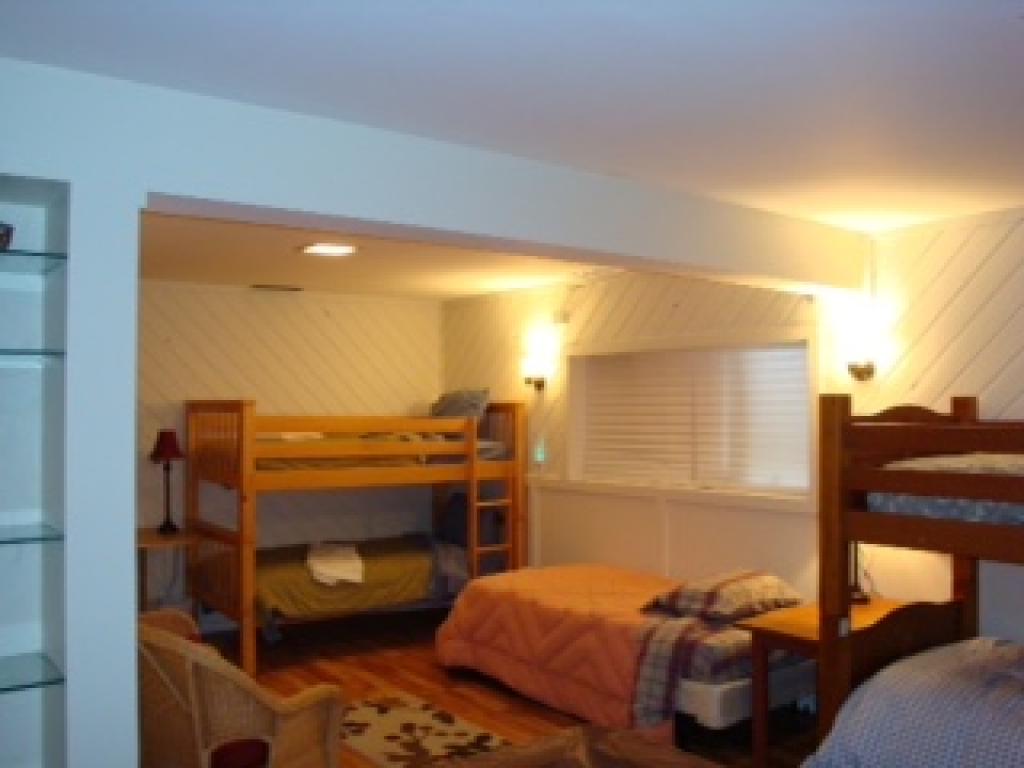 1301 Marsh Family Road Hartford, VT 05059 - Photo 3 of 13 Gallery Image 3