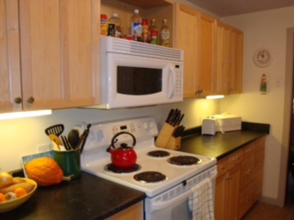 1301 Marsh Family Road Hartford, VT 05059 - Photo 7 of 13 Gallery Image 7