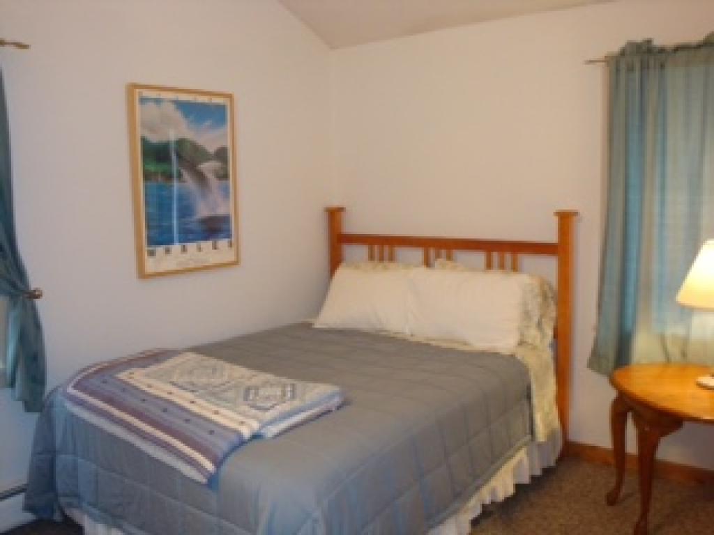 1301 Marsh Family Road Hartford, VT 05059 - Photo 8 of 13 Gallery Image 8