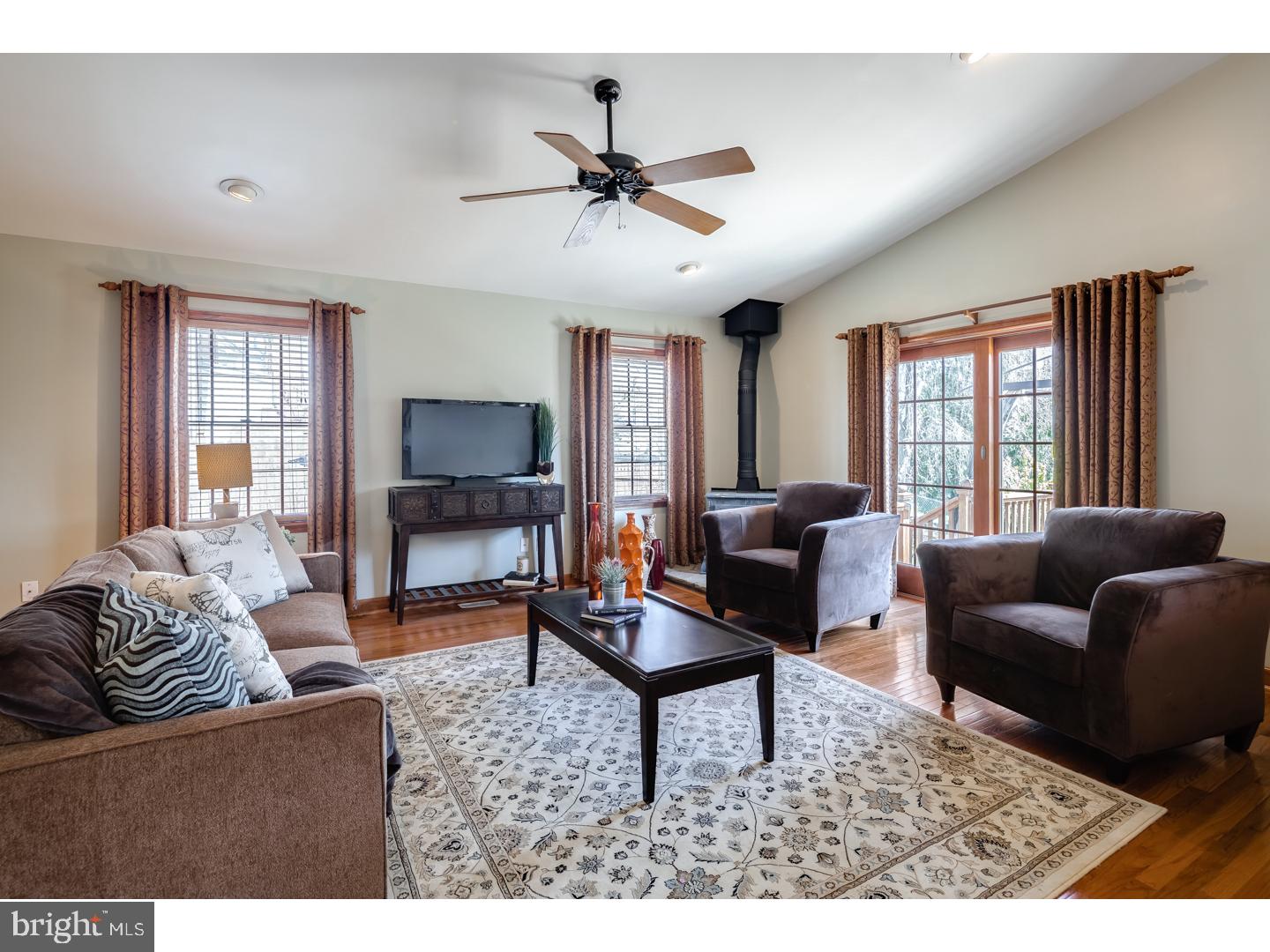 23 Colwick Road Cherry Hill, NJ 08002 - Photo 8 of 25