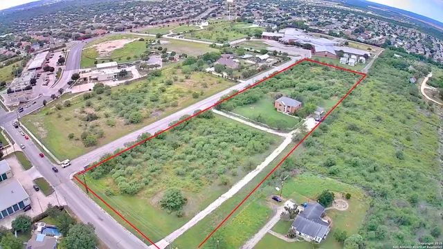 $595,000 | 2321 Green Valley Road, Cibolo, TX 78108