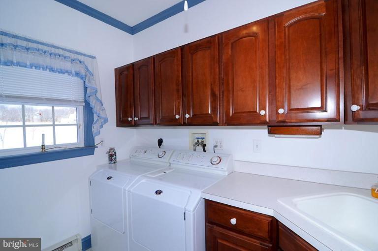 3940 Sells Mill Road Taneytown, MD 21787 - Photo 11 of 28 Laundry Room
