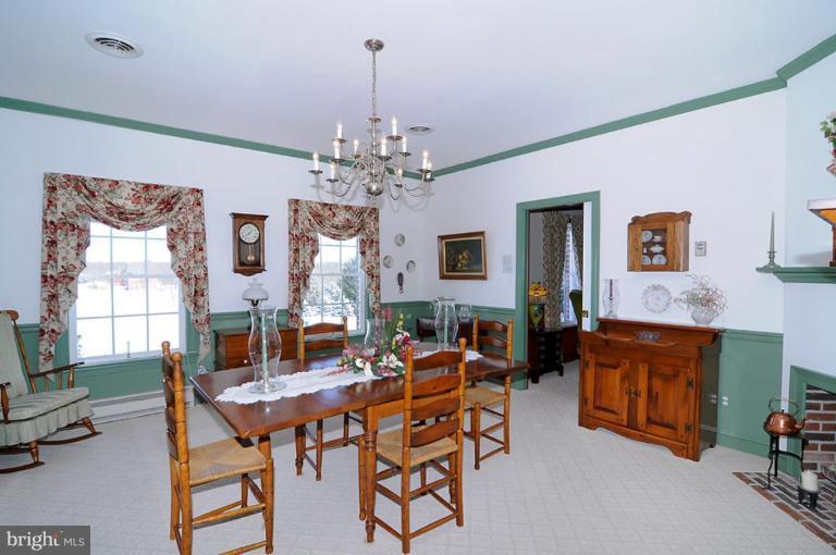 3940 Sells Mill Road Taneytown, MD 21787 - Photo 3 of 28 Dining Room