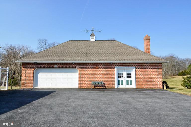 3940 Sells Mill Road Taneytown, MD 21787 - Photo 27 of 28 Garage 1