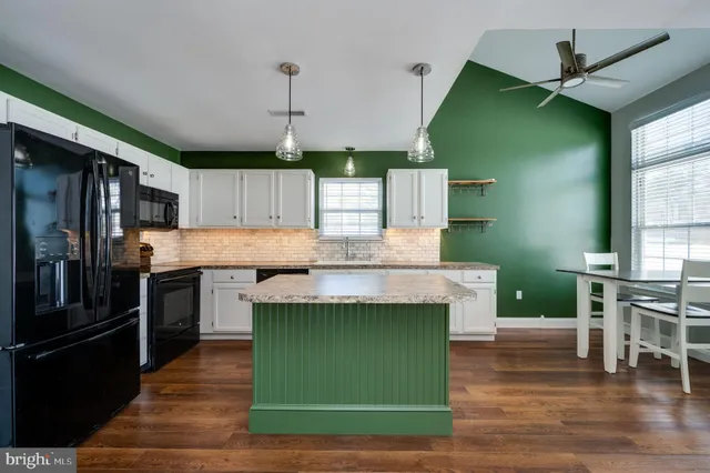 $325,000 | 124 Hickory Lane, Reading, PA 19610