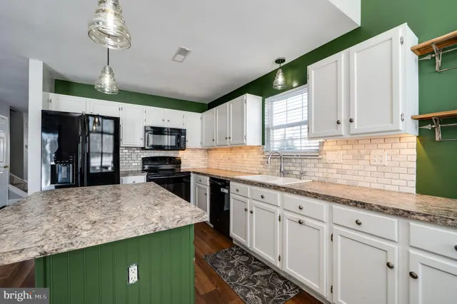 $325,000 | 124 Hickory Lane, Reading, PA 19610