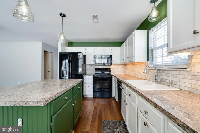 $325,000 | 124 Hickory Lane, Reading, PA 19610