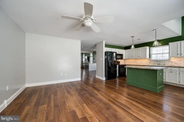 $325,000 | 124 Hickory Lane, Reading, PA 19610