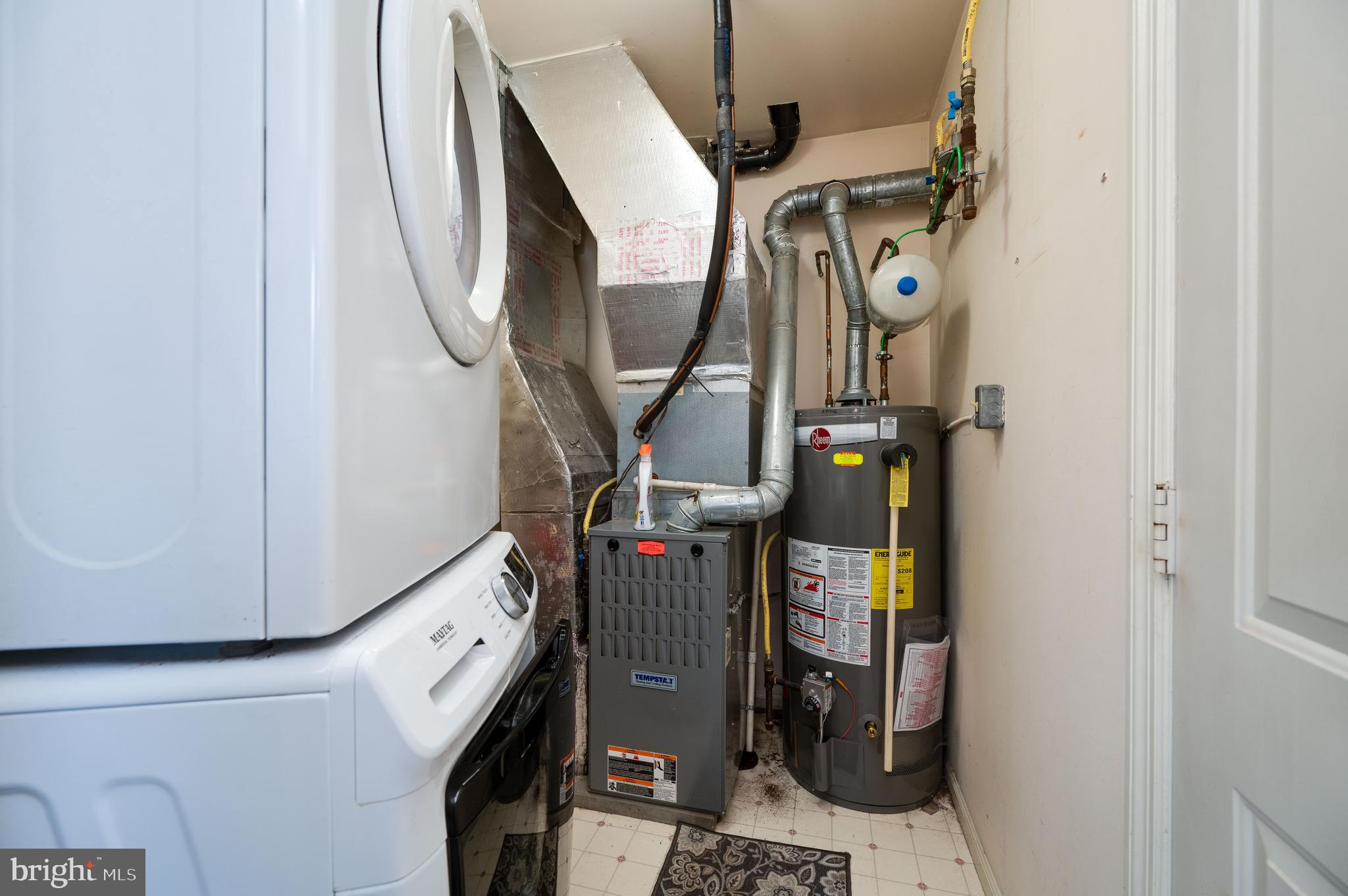 124 Hickory Lane Reading, PA 19610 - Photo 48 of 55 Laundry/Utility room.