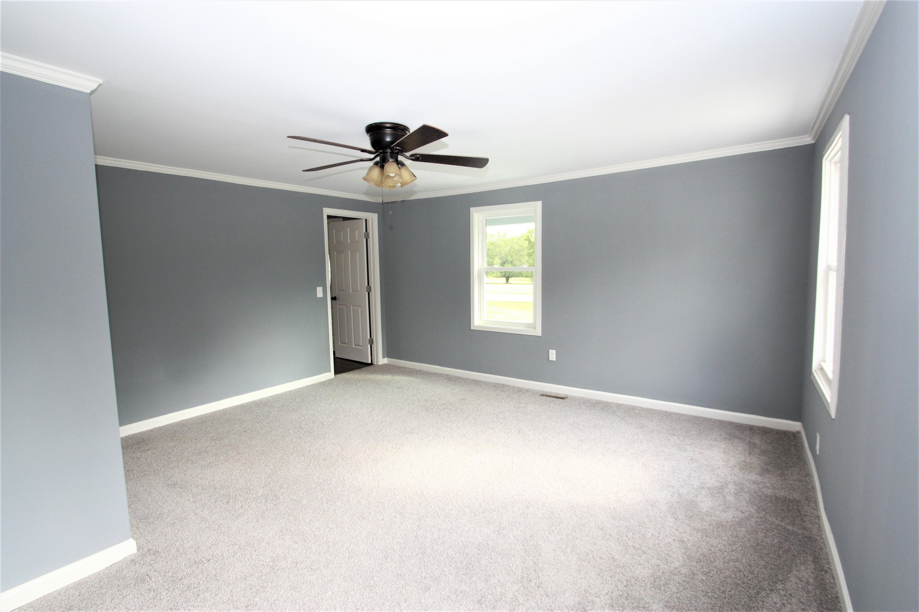 215 East Frontage Road Campobello, SC 29322 - Photo 21 of 36