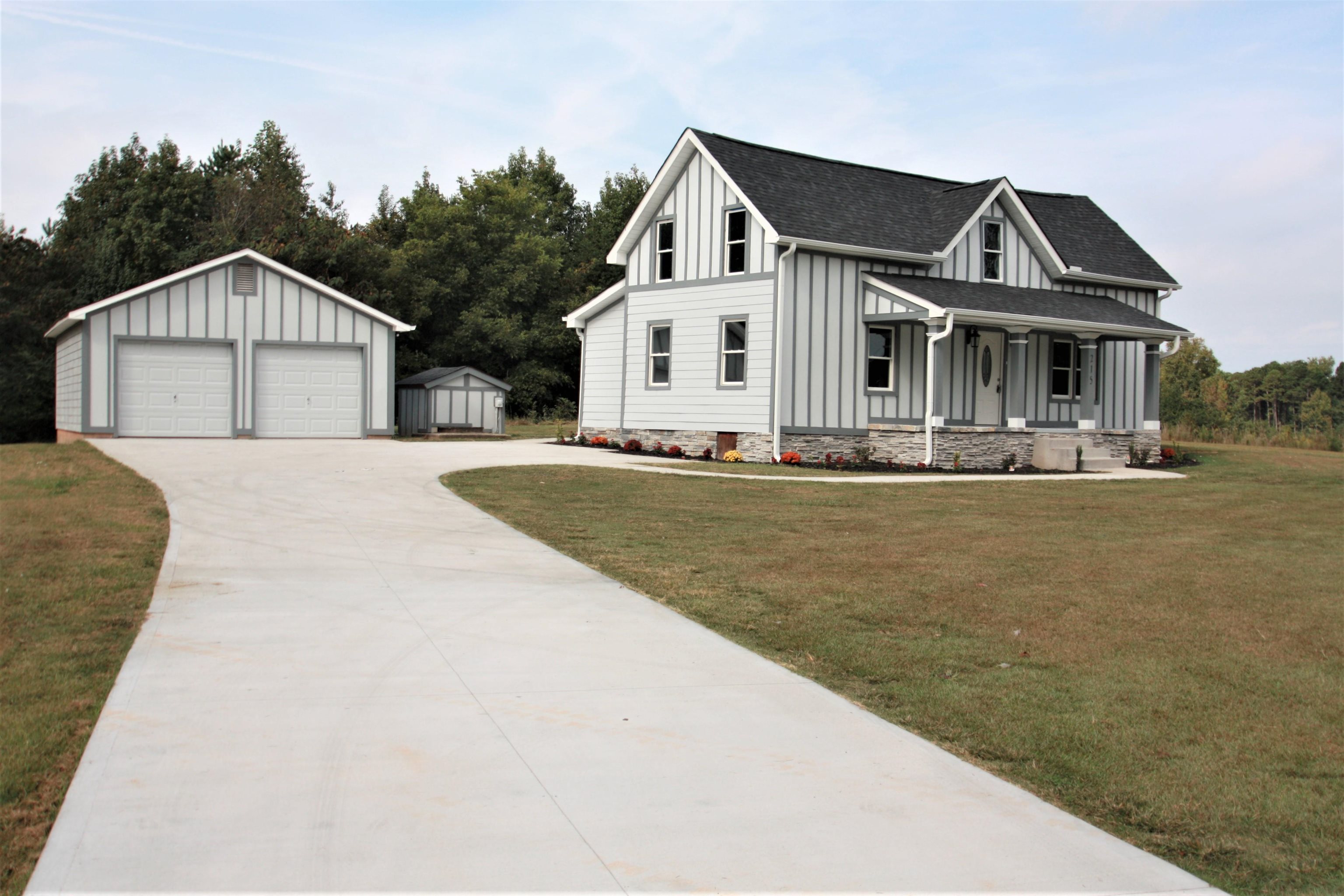 215 East Frontage Road Campobello, SC 29322 - Photo 4 of 36