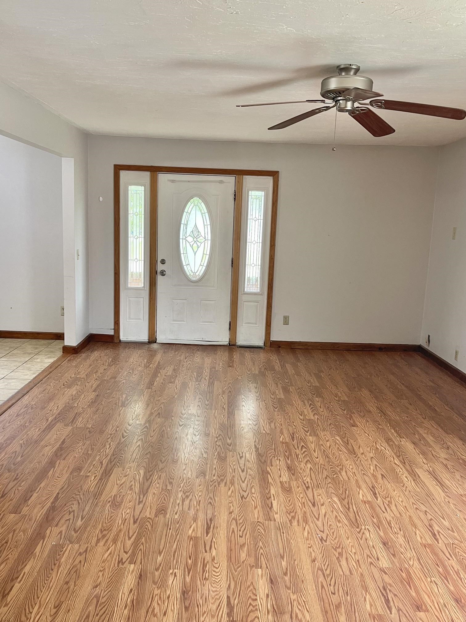 703 Division Owosso, MI 48867 - Photo 13 of 28