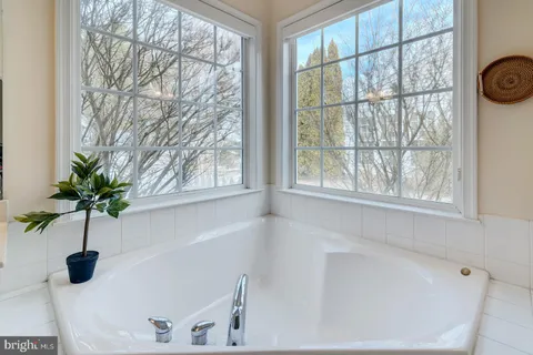 $484,999 | 29580 Kent Avenue, Easton, MD 21601